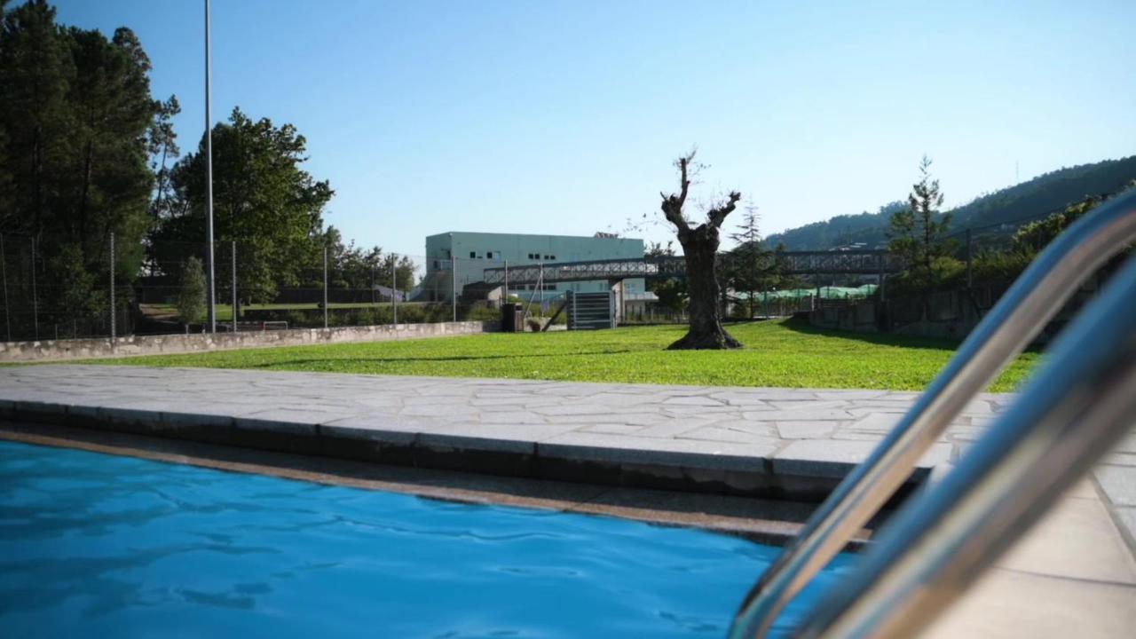 Funileiro Hotel Amares Exterior foto