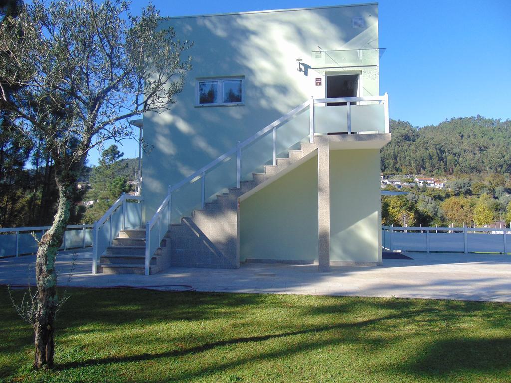 Funileiro Hotel Amares Exterior foto